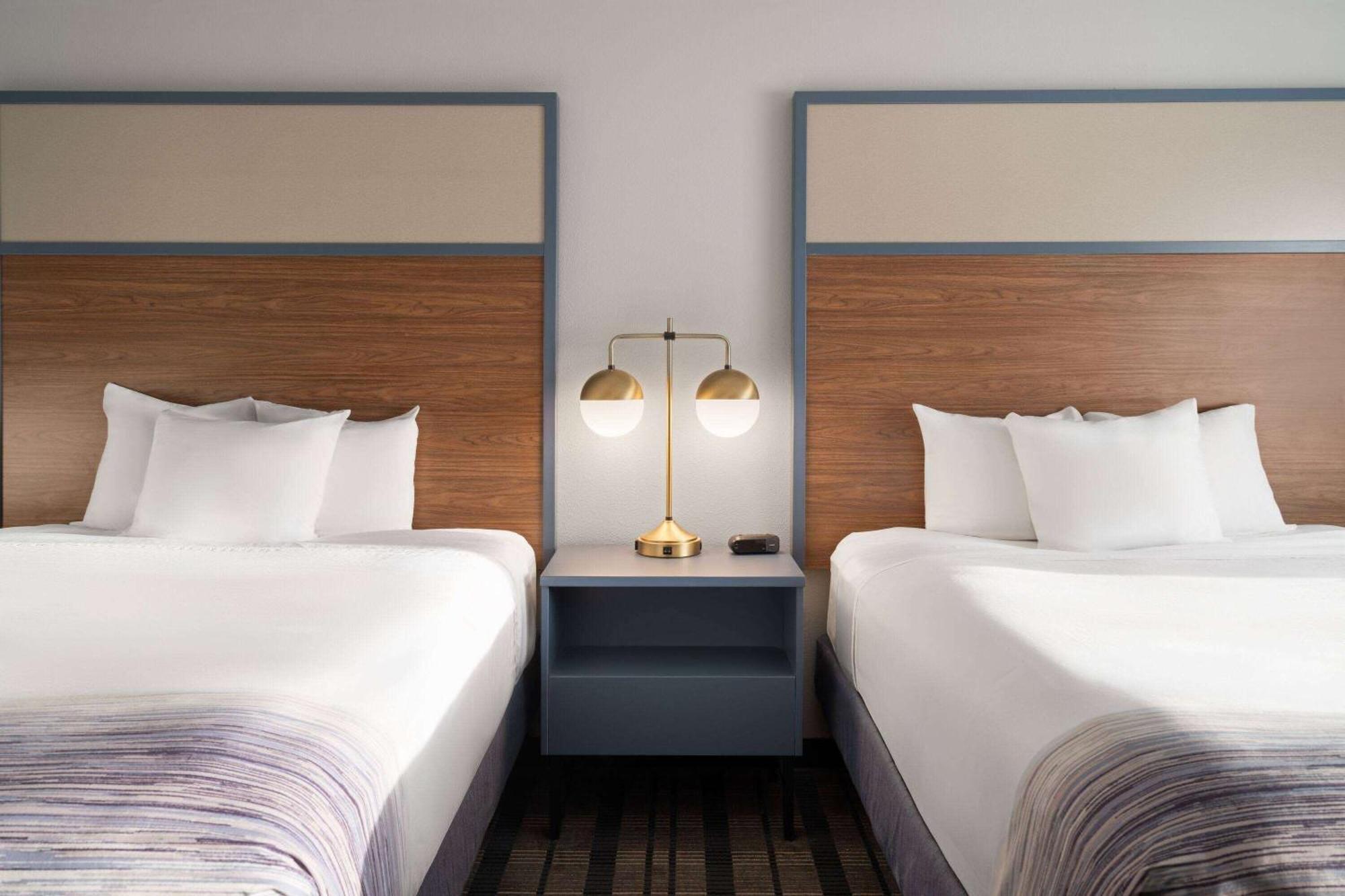 Americinn By Wyndham Beaver Dam Eksteriør billede